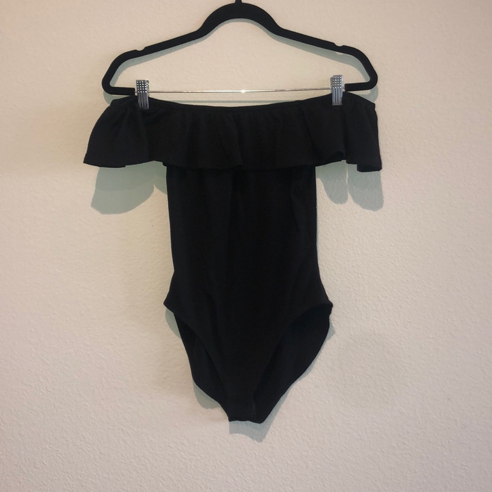 Nordstrom Women’s Off the Shoulder Bodysuit